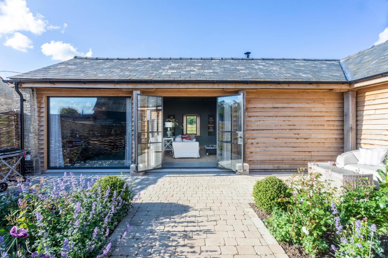 Cambridge Country Cottages Exterior photo